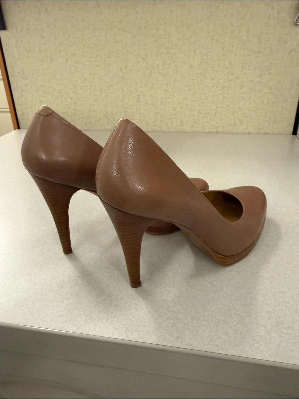 Nine West Cognac Brown Stacked Heel Pumps - Picture 5 of 6